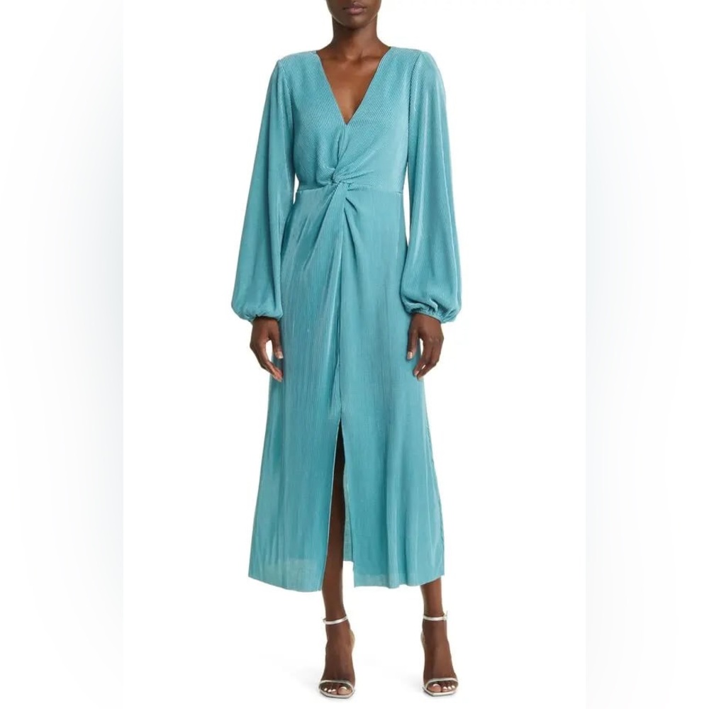 Floret Studios V-Neck Long Sleeve Plissé Midi Dres